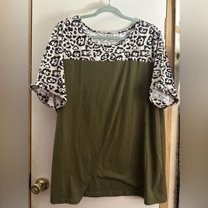 Leopard olive top
